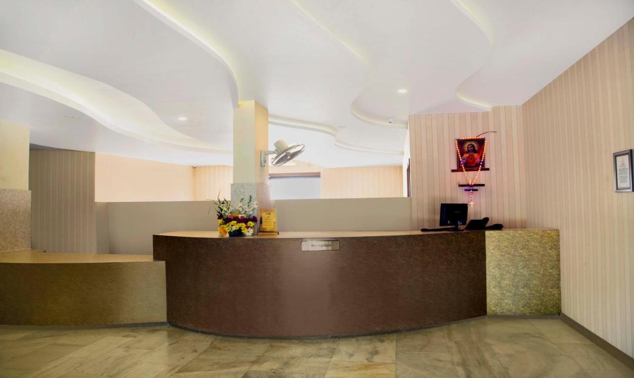 Treebo Kumily Gate Thekkady, Periyar National Park Hotel Exterior photo